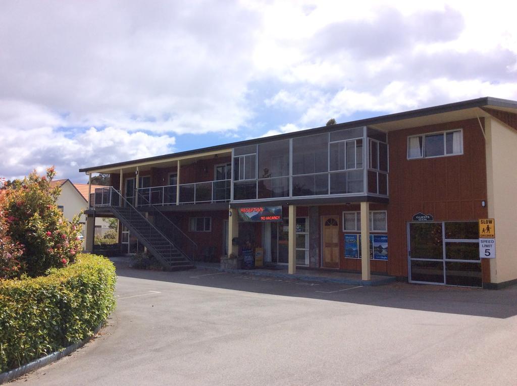 Alpine View Motel Te Anau Eksteriør billede