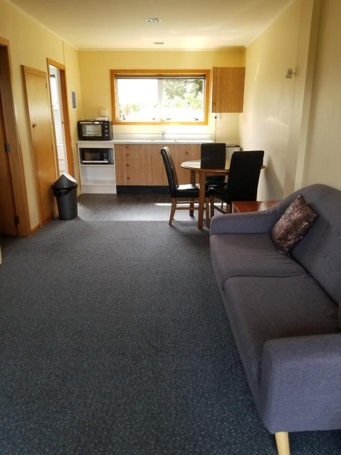 Alpine View Motel Te Anau Eksteriør billede