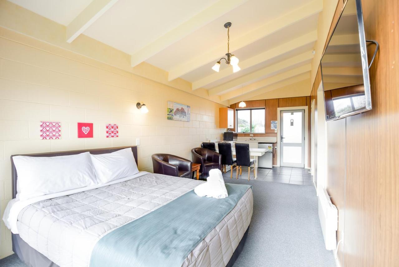 Alpine View Motel Te Anau Eksteriør billede